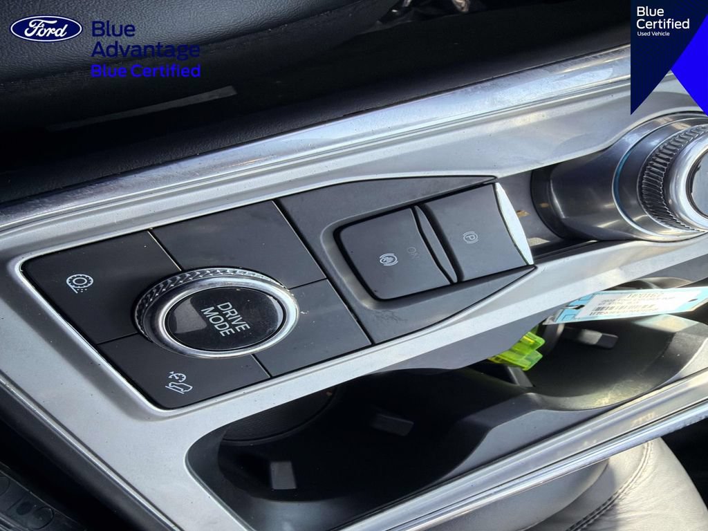 Certified 2023 Ford Explorer Platinum w/ Technology Package AWD/4WD image 29
