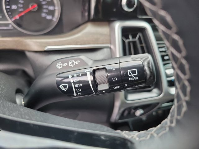 Used 2023 Kia Sorento EX w/ Panoramic Sunroof Package FWD image 22