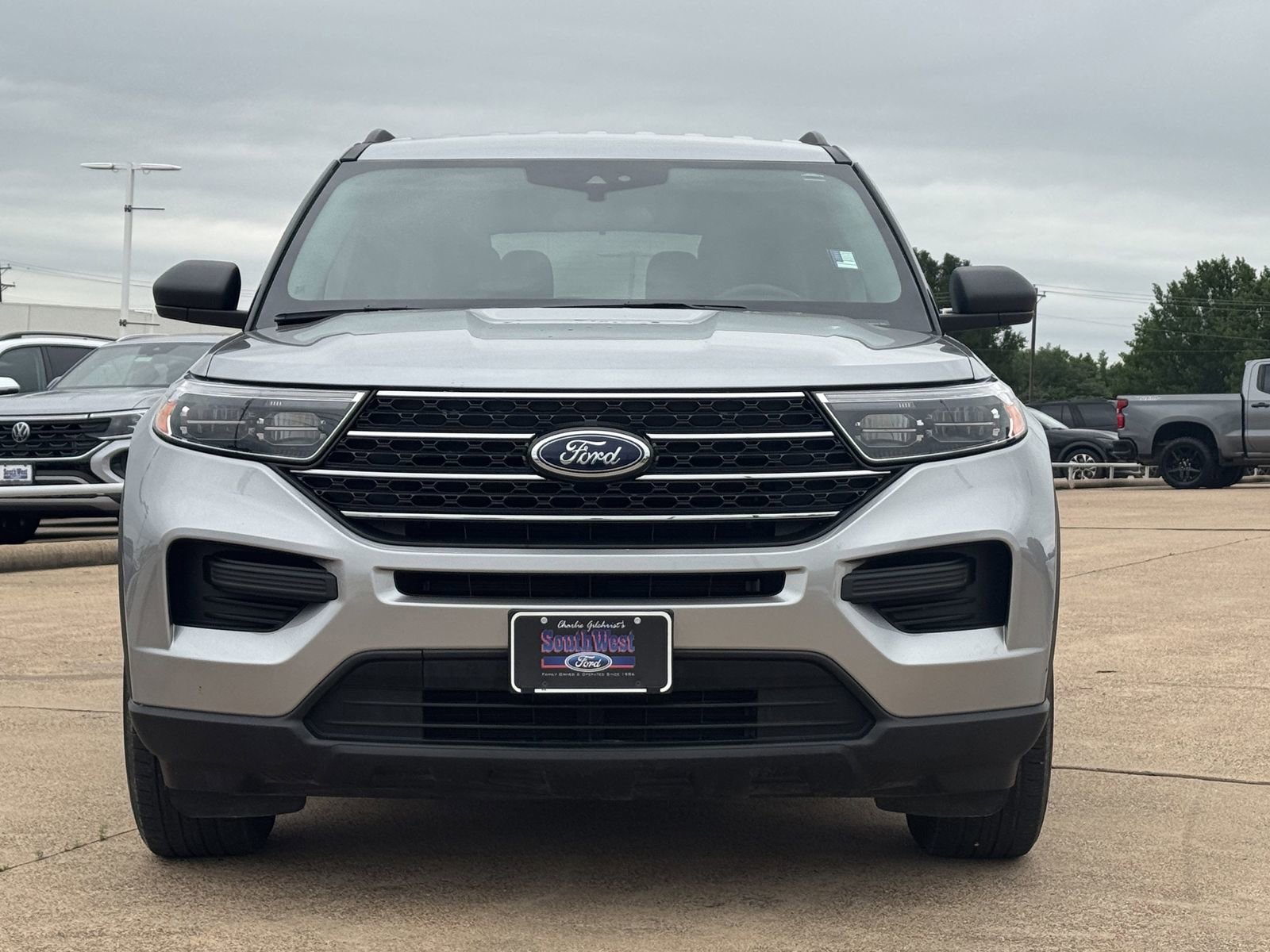 Certified 2023 Ford Explorer XLT RWD image 9