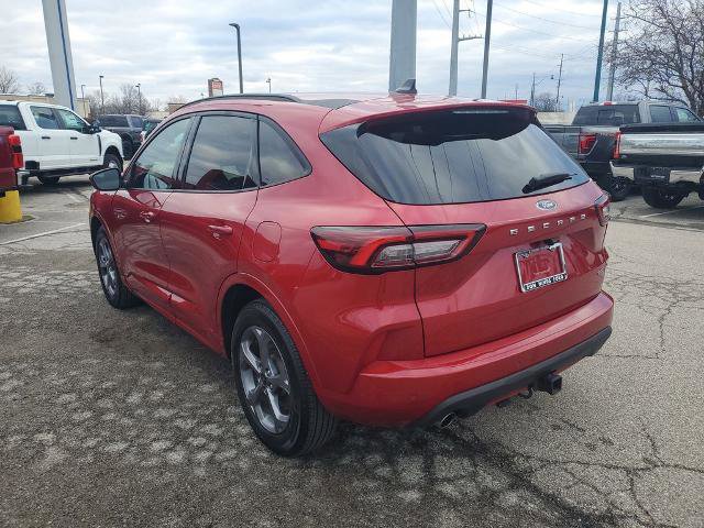 Certified 2023 Ford Escape ST-Line Select w/ Tech Pack #1 image 3