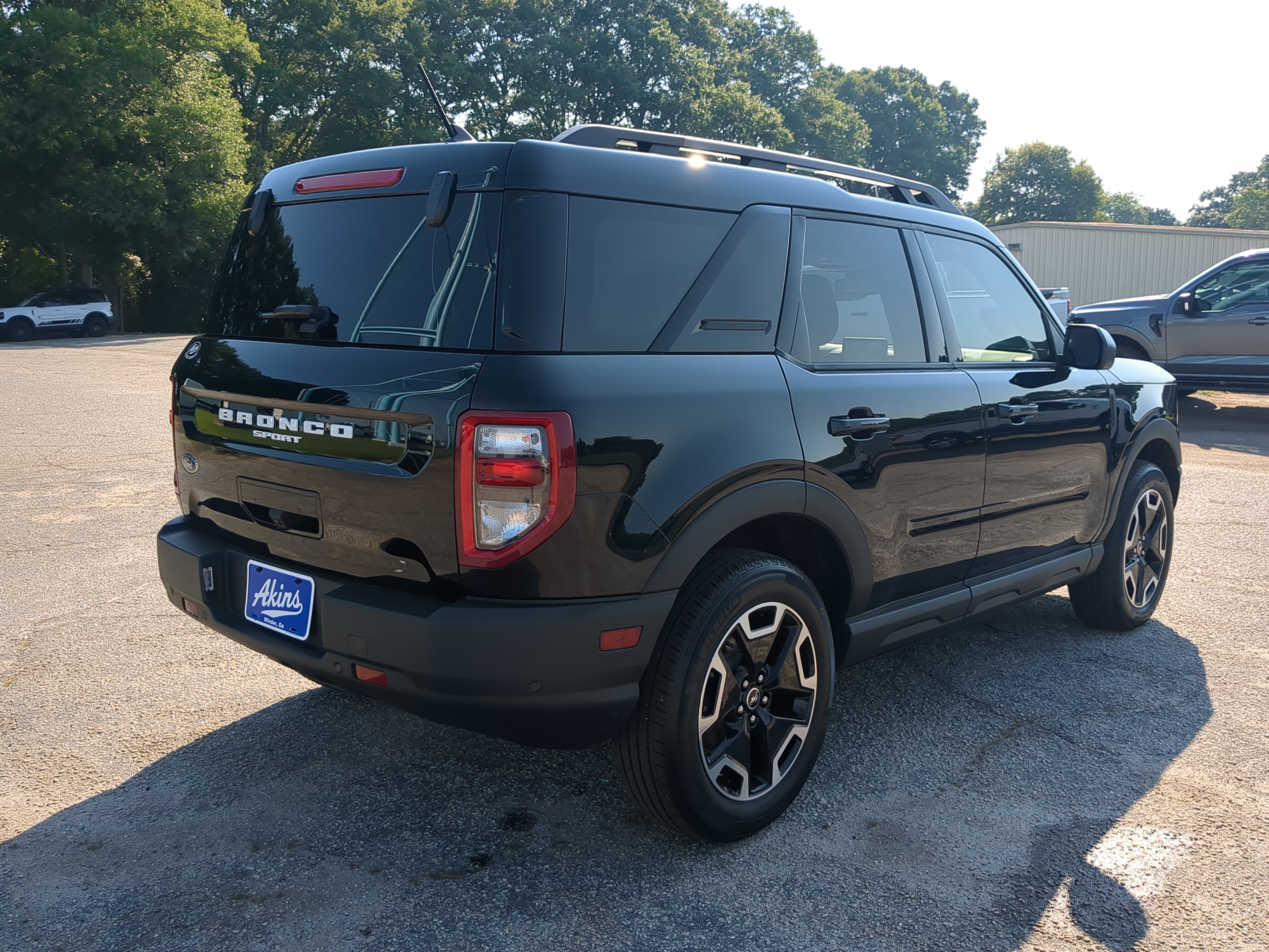 Certified 2024 Ford Bronco Sport Outer Banks w/ Tech Package AWD/4WD image 3