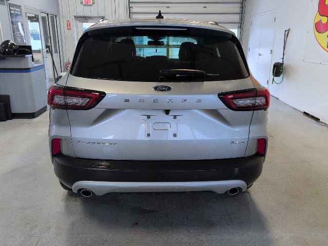 Certified 2023 Ford Escape Platinum image 4