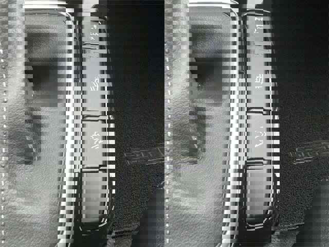 Used 2023 Kia Seltos SX image 13