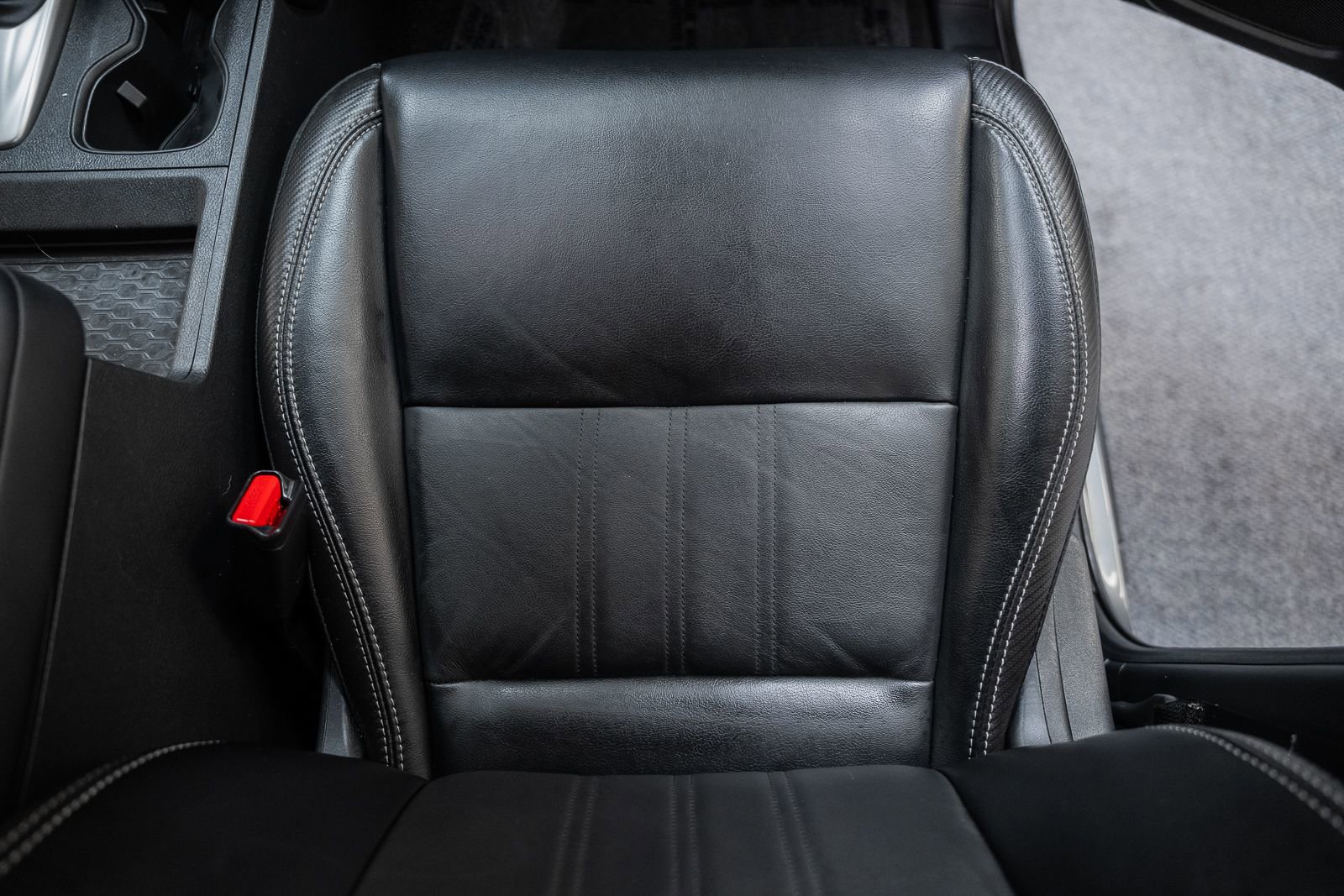 Used 2023 Nissan Frontier SV w/ SV Premium Package image 37