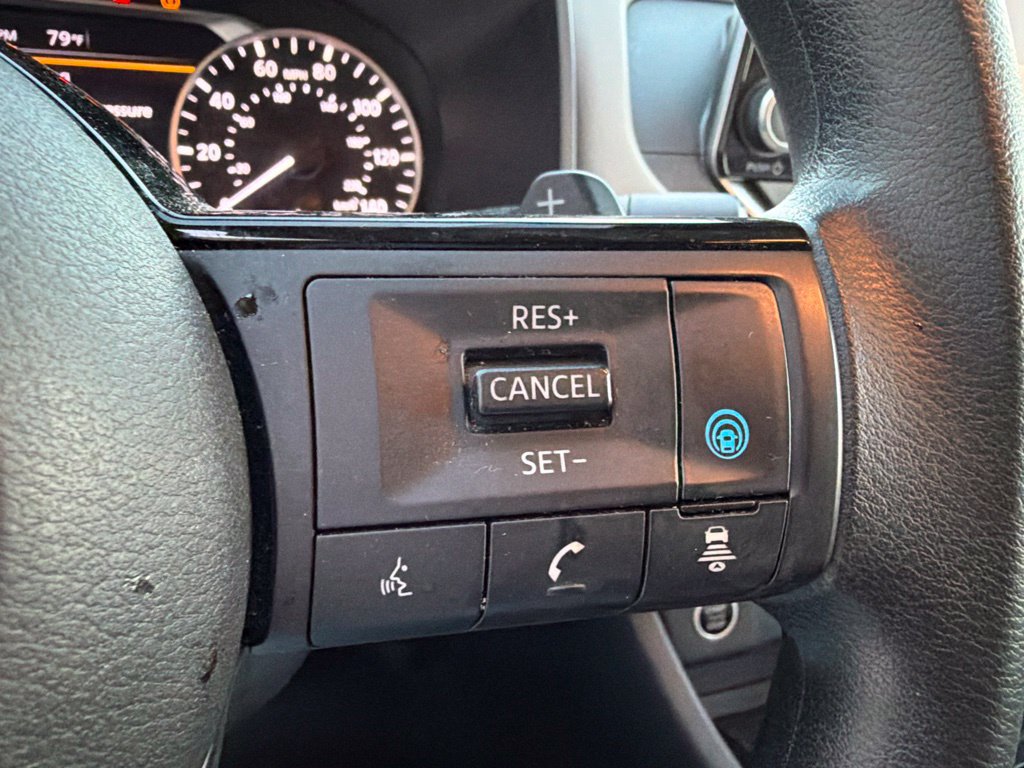 Used 2023 Nissan Rogue SV FWD image 30