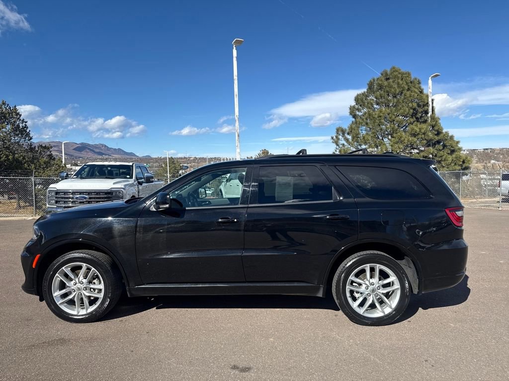 Used 2024 Dodge Durango GT image 2