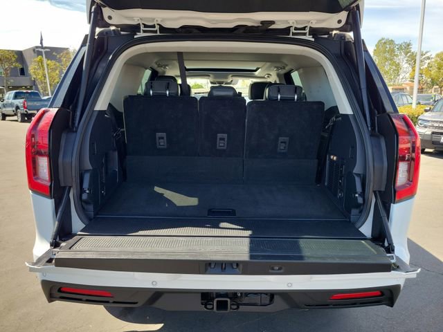 Certified 2025 Ford Expedition Active image 29