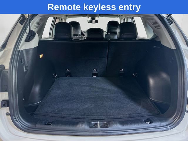 Used 2018 Jeep Compass Latitude w/ Cold Weather Group image 12