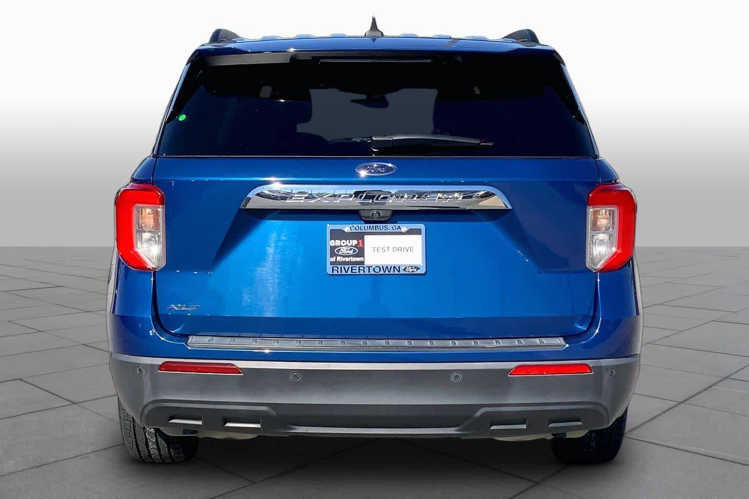 Certified 2021 Ford Explorer XLT RWD image 5