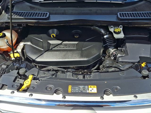 Certified 2019 Ford Escape Titanium AWD/4WD image 34