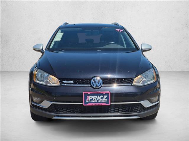 Used 2017 Volkswagen Golf Alltrack AWD/4WD image 2