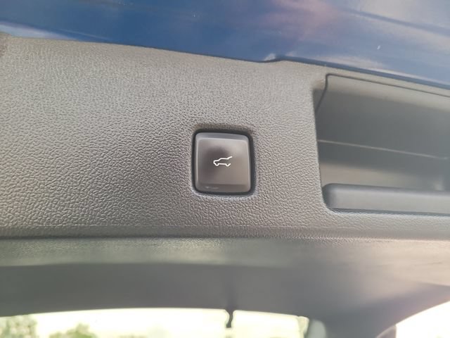 Certified 2023 Ford Escape ST-Line Elite AWD/4WD image 26