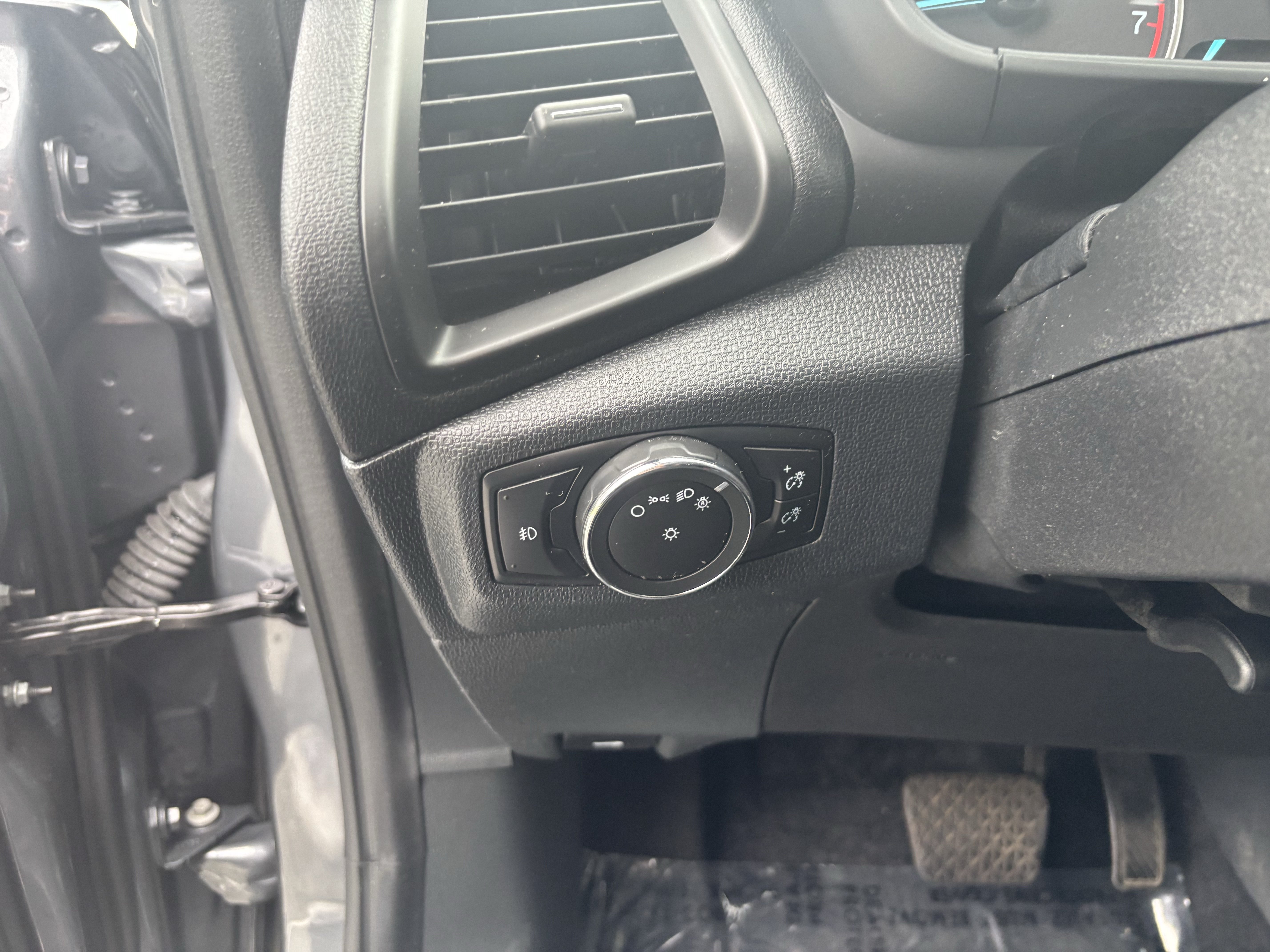 Certified 2021 Ford EcoSport SE FWD image 13