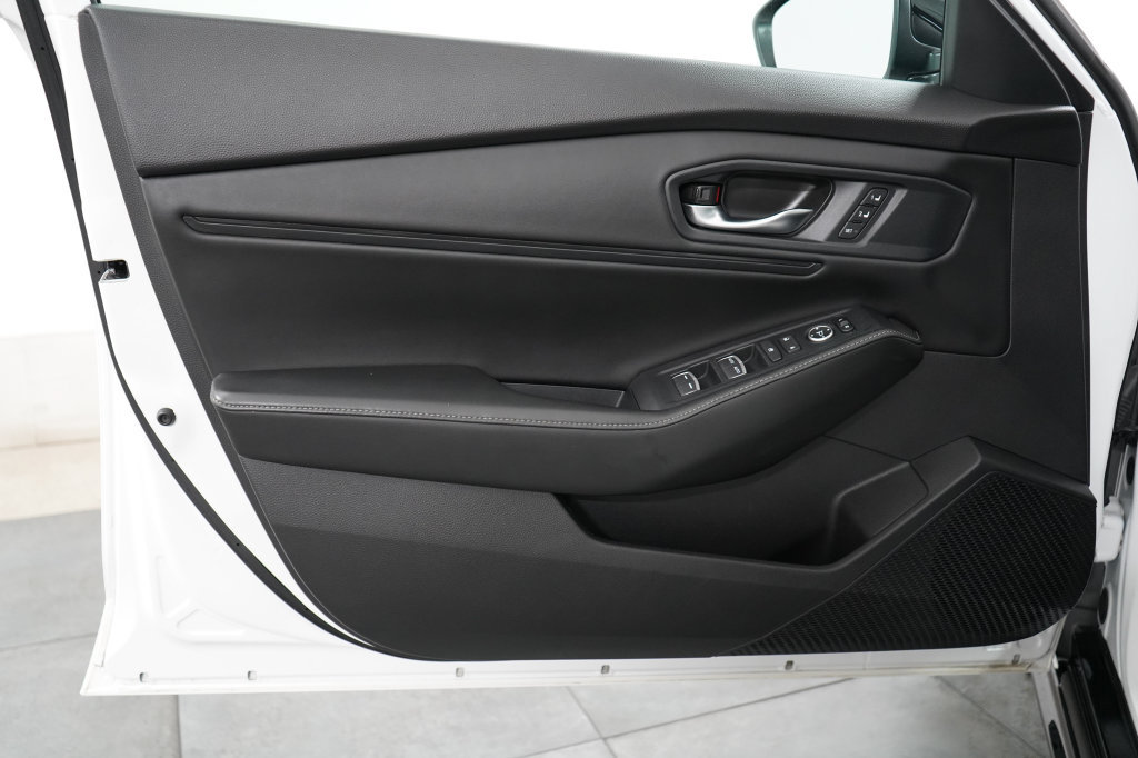 Used 2023 Honda Accord Sport image 28