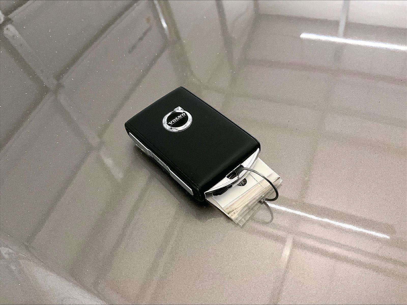 Used 2022 Volvo XC90 T6 Inscription w/ Advanced Package image 9