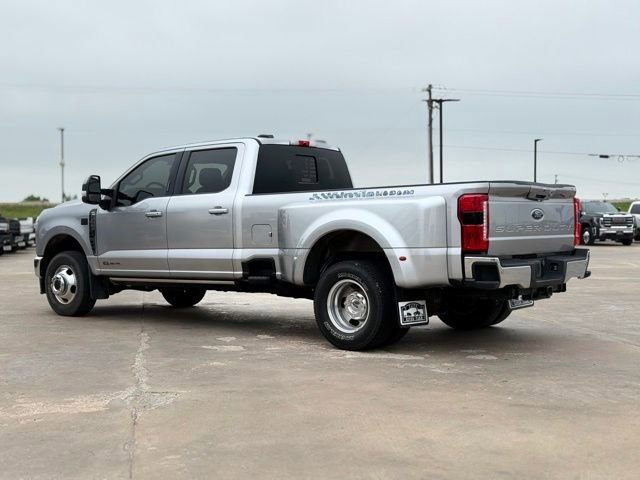 Certified 2023 Ford F350 Lariat AWD/4WD image 4