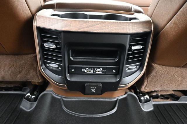 Used 2023 RAM 3500 Limited AWD/4WD image 18