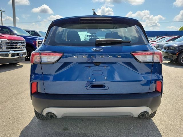 Certified 2022 Ford Escape S FWD image 5