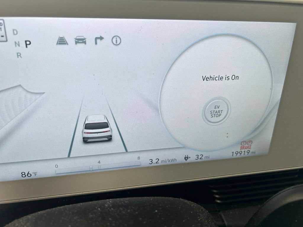 Used 2024 Hyundai Ioniq 5 SE AWD/4WD image 4