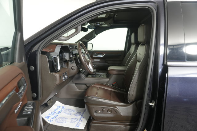 Used 2023 GMC Sierra 1500 Denali w/ Technology Package AWD/4WD image 30
