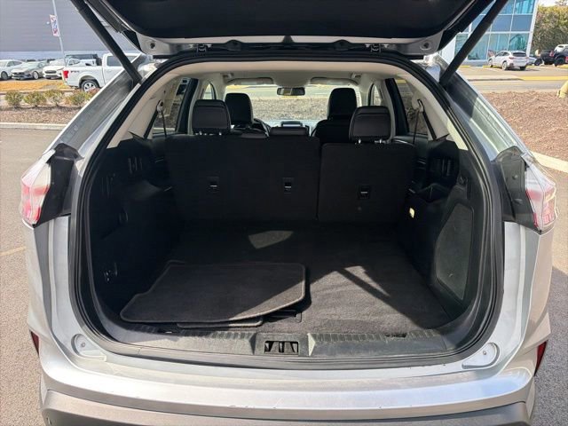 Certified 2024 Ford Edge Titanium image 29