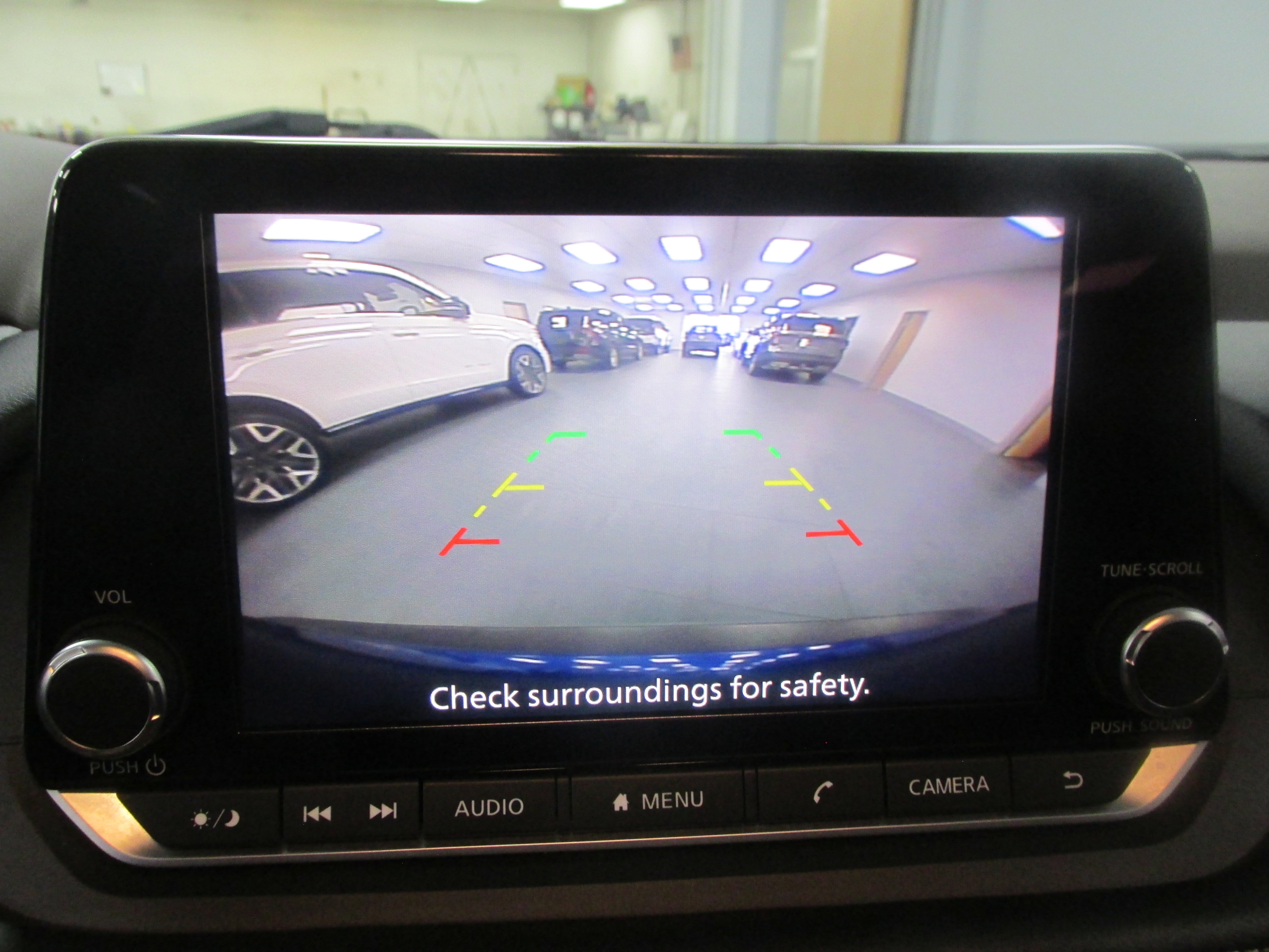 Used 2023 Nissan Rogue S AWD/4WD image 33
