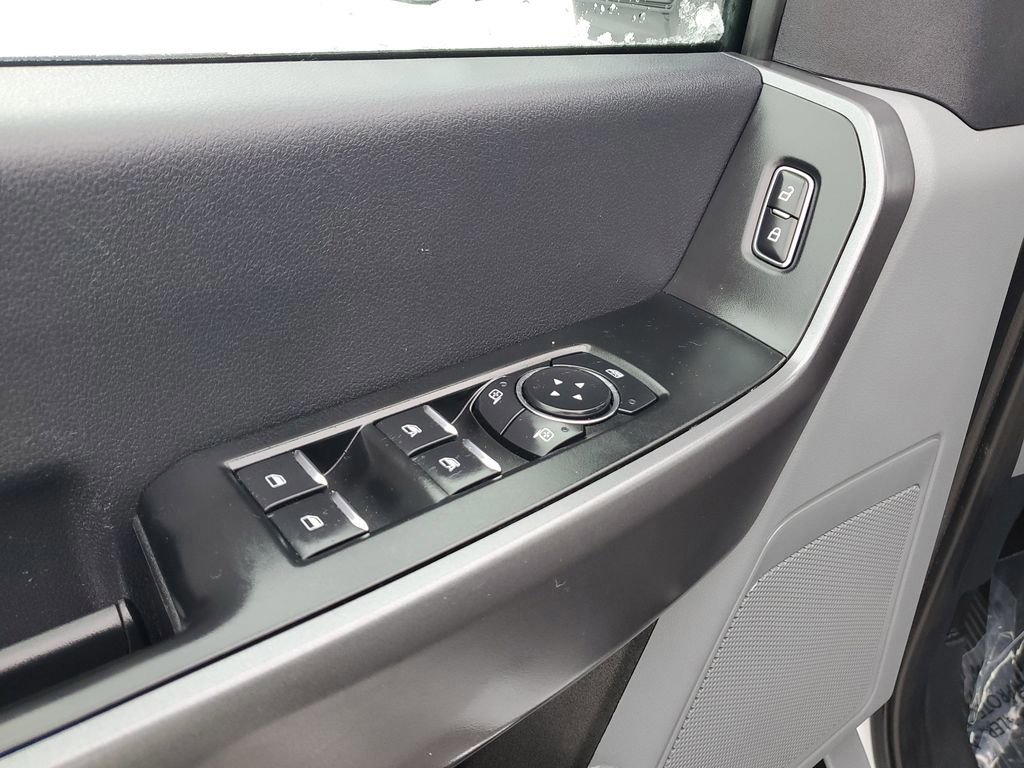 Certified 2025 Ford F250 XLT image 13