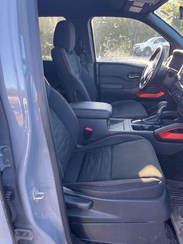 Used 2023 Nissan Frontier PRO-4X w/ Pro Convenience Package AWD/4WD image 31