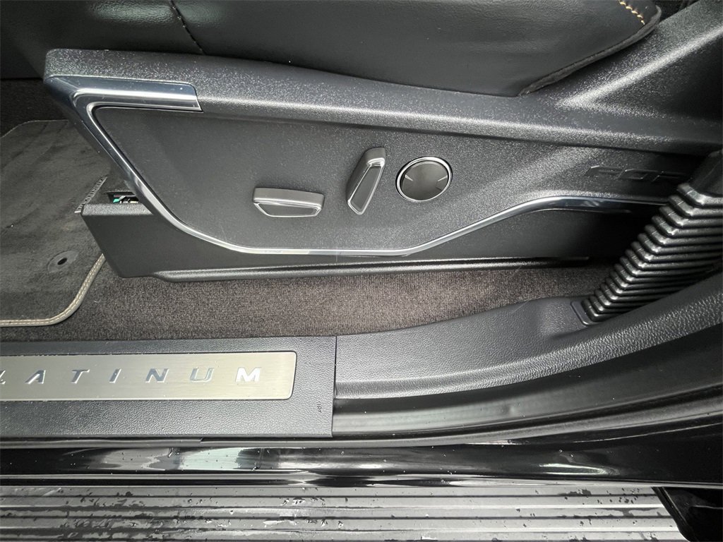 Certified 2022 Ford F150 Platinum w/ Equipment Group 701A High image 12