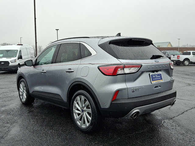 Certified 2021 Ford Escape Titanium w/ Titanium Elite Package AWD/4WD image 4