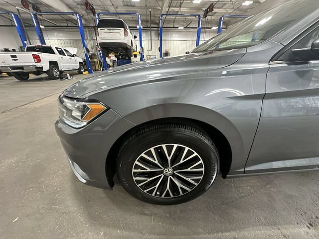 Used 2019 Volkswagen Jetta SE FWD image 23
