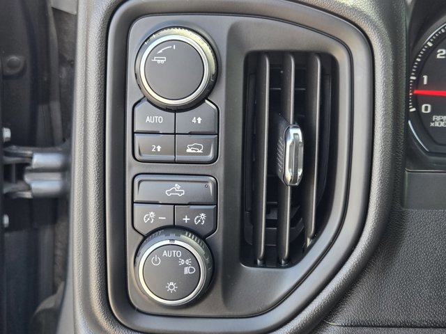 Used 2020 Chevrolet Silverado 1500 Custom w/ Custom Value Package image 19