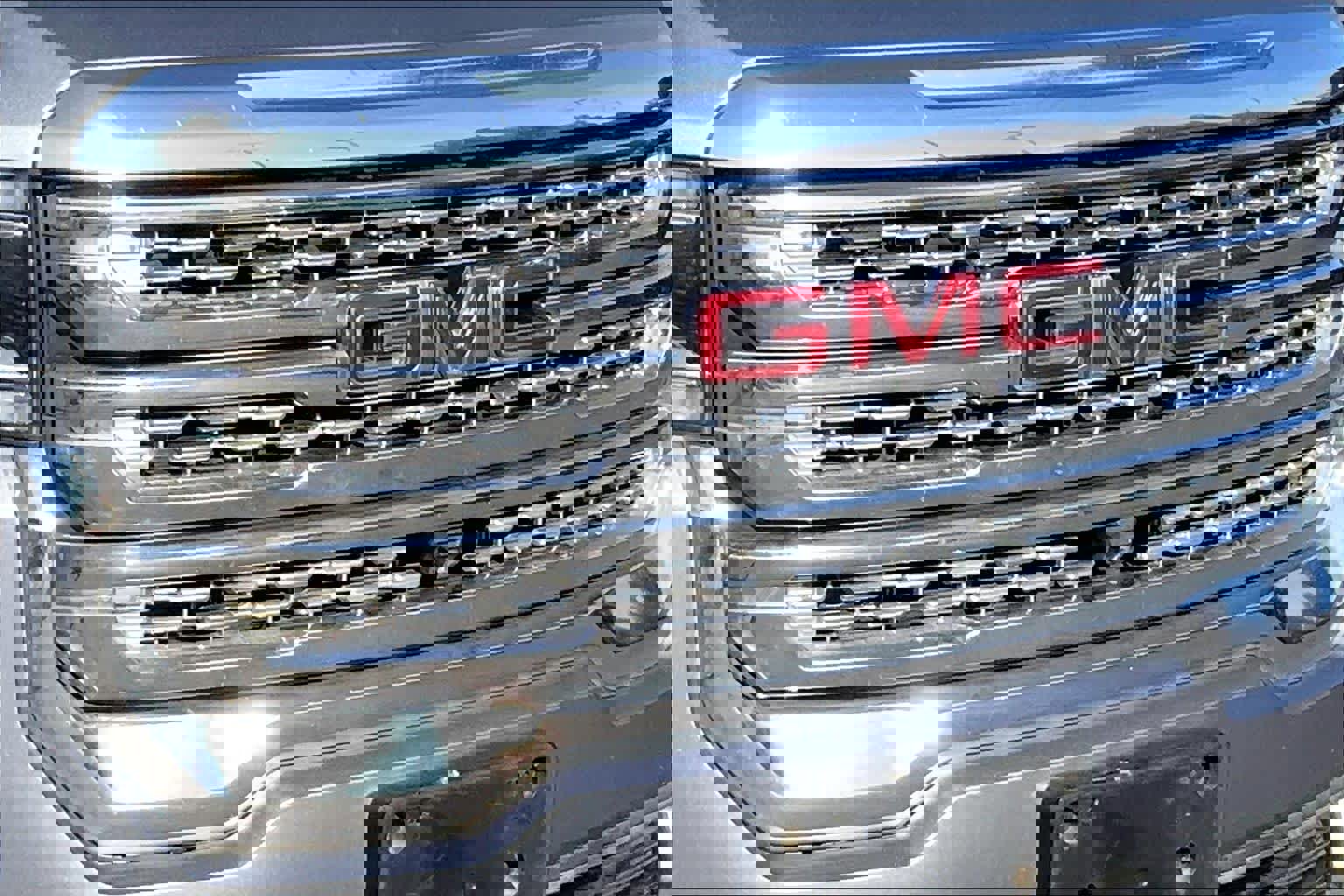 Used 2020 GMC Acadia SLT w/ Premium Package image 27