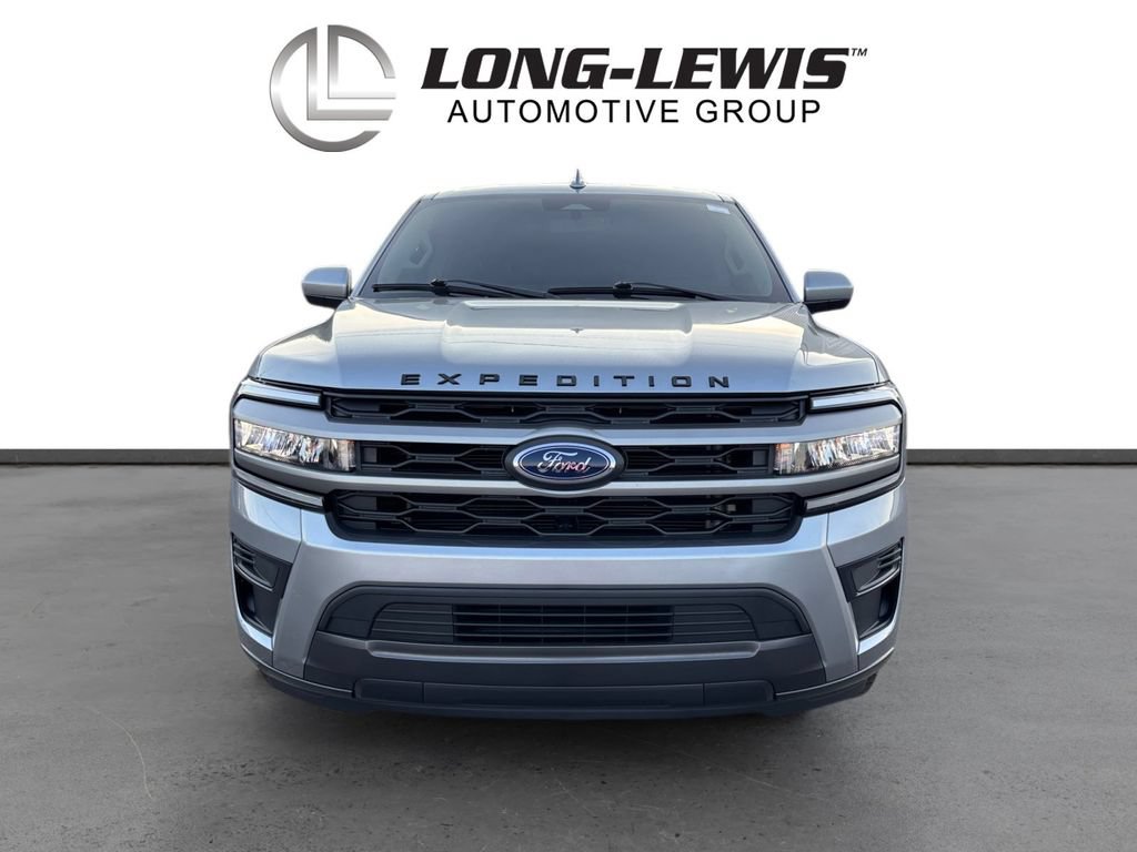 Certified 2024 Ford Expedition XLT RWD image 11