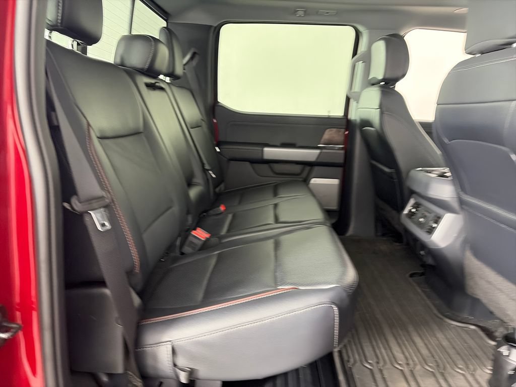 Certified 2024 Ford F250 Lariat w/ Lariat Ultimate Package AWD/4WD image 29