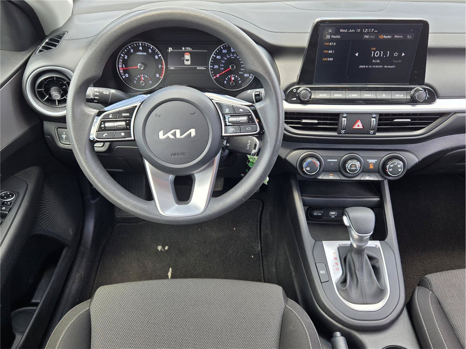 Used 2024 Kia Forte LXS w/ LXS Technology Package FWD image 24