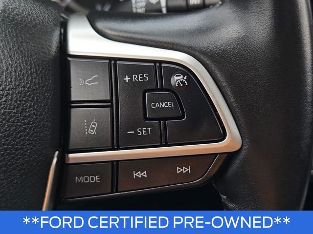 Used 2022 Toyota Highlander XLE image 27