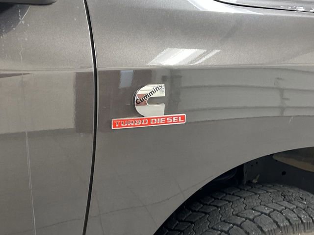 Used 2025 RAM 2500 Laramie AWD/4WD image 7