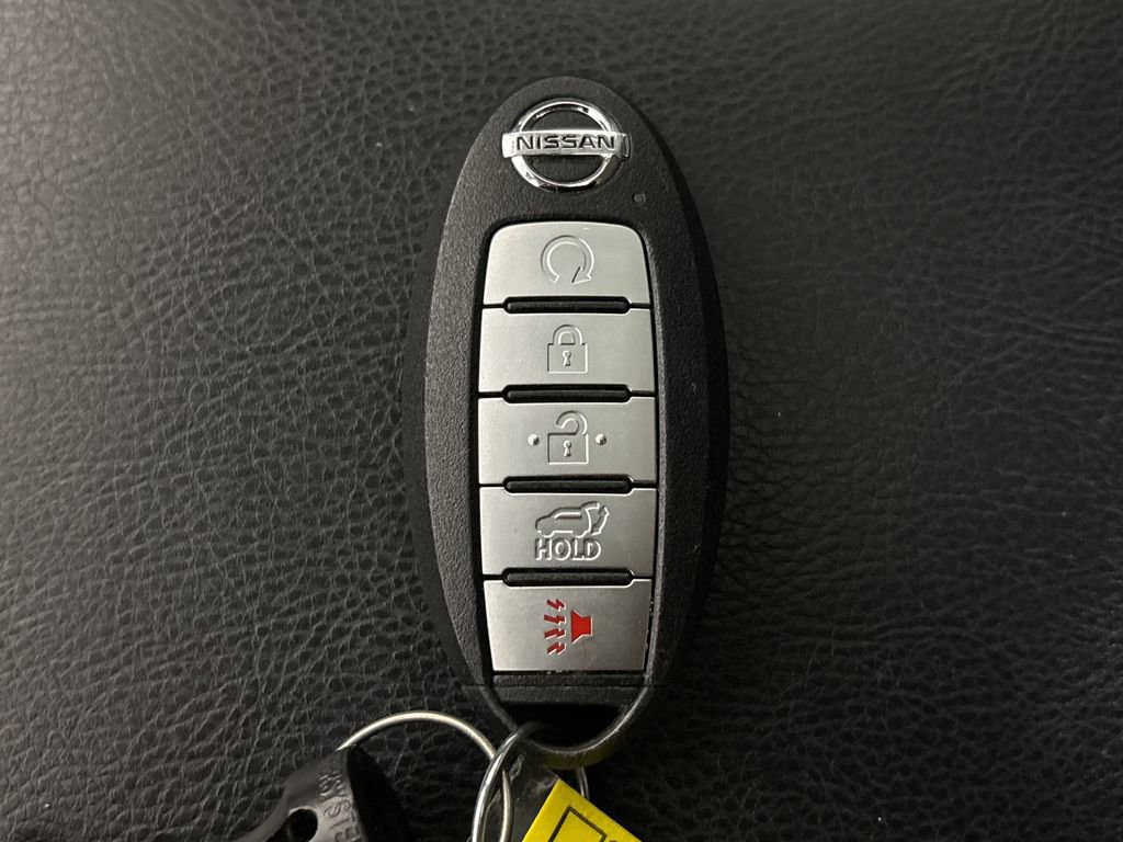 Used 2020 Nissan Pathfinder SL image 34