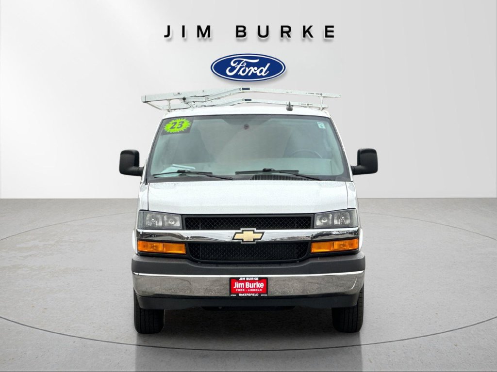 Used 2023 Chevrolet Express 2500 w/ Driver Convenience Package RWD image 8