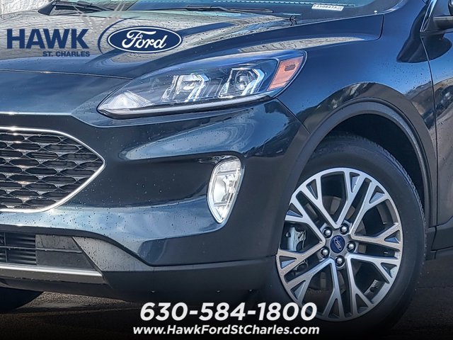 Certified 2022 Ford Escape SEL w/ Technology Package AWD/4WD image 3