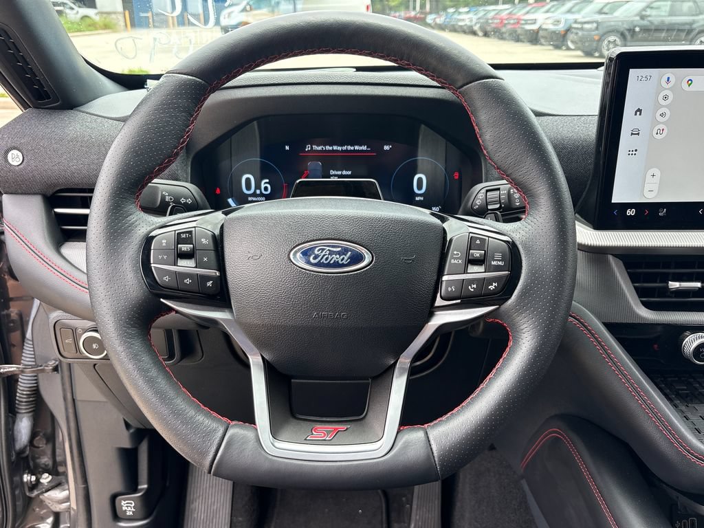 Certified 2025 Ford Explorer ST AWD/4WD image 19