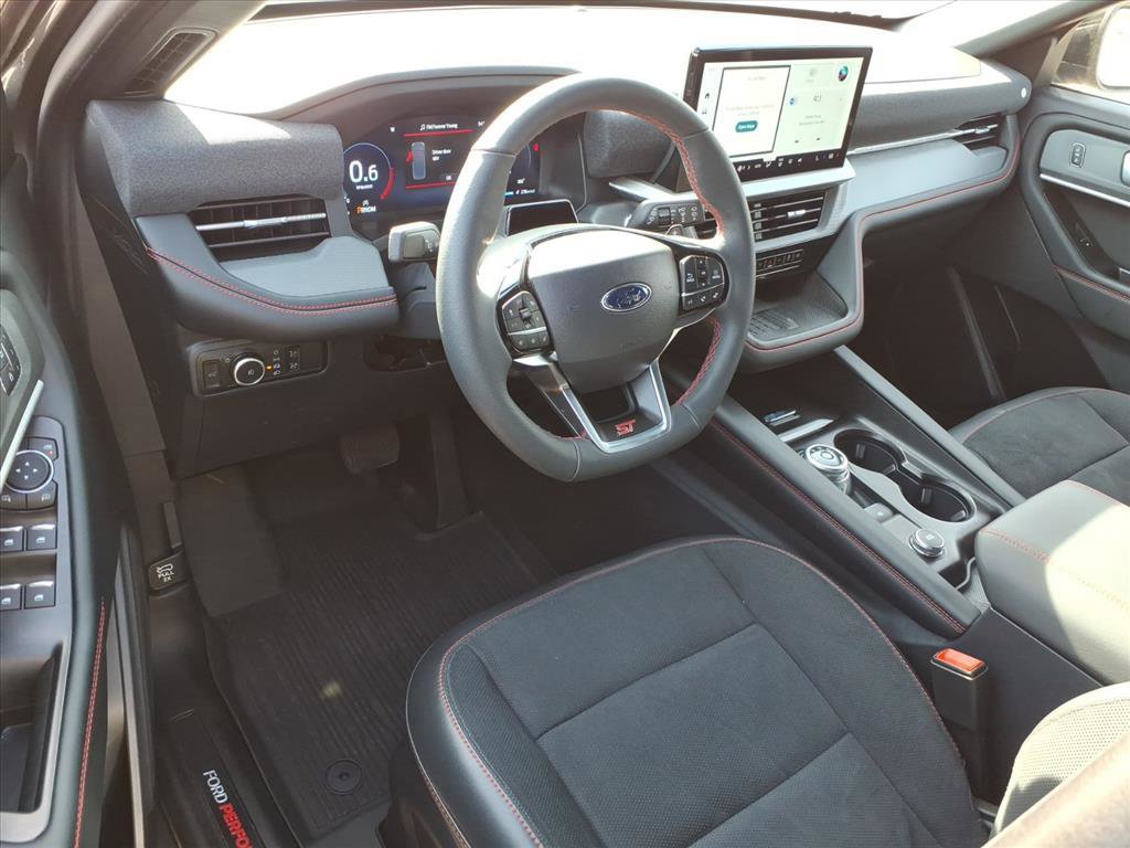 Certified 2025 Ford Explorer ST image 8