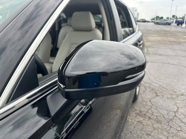 Used 2025 Honda CR-V EX-L image 12