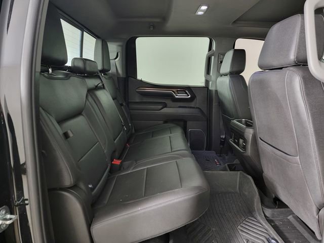 Used 2023 Chevrolet Silverado 1500 LT Trail Boss w/ LT Trail Boss Premium Package AWD/4WD image 17