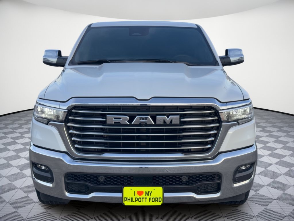 Used 2025 RAM 1500 Laramie AWD/4WD image 6