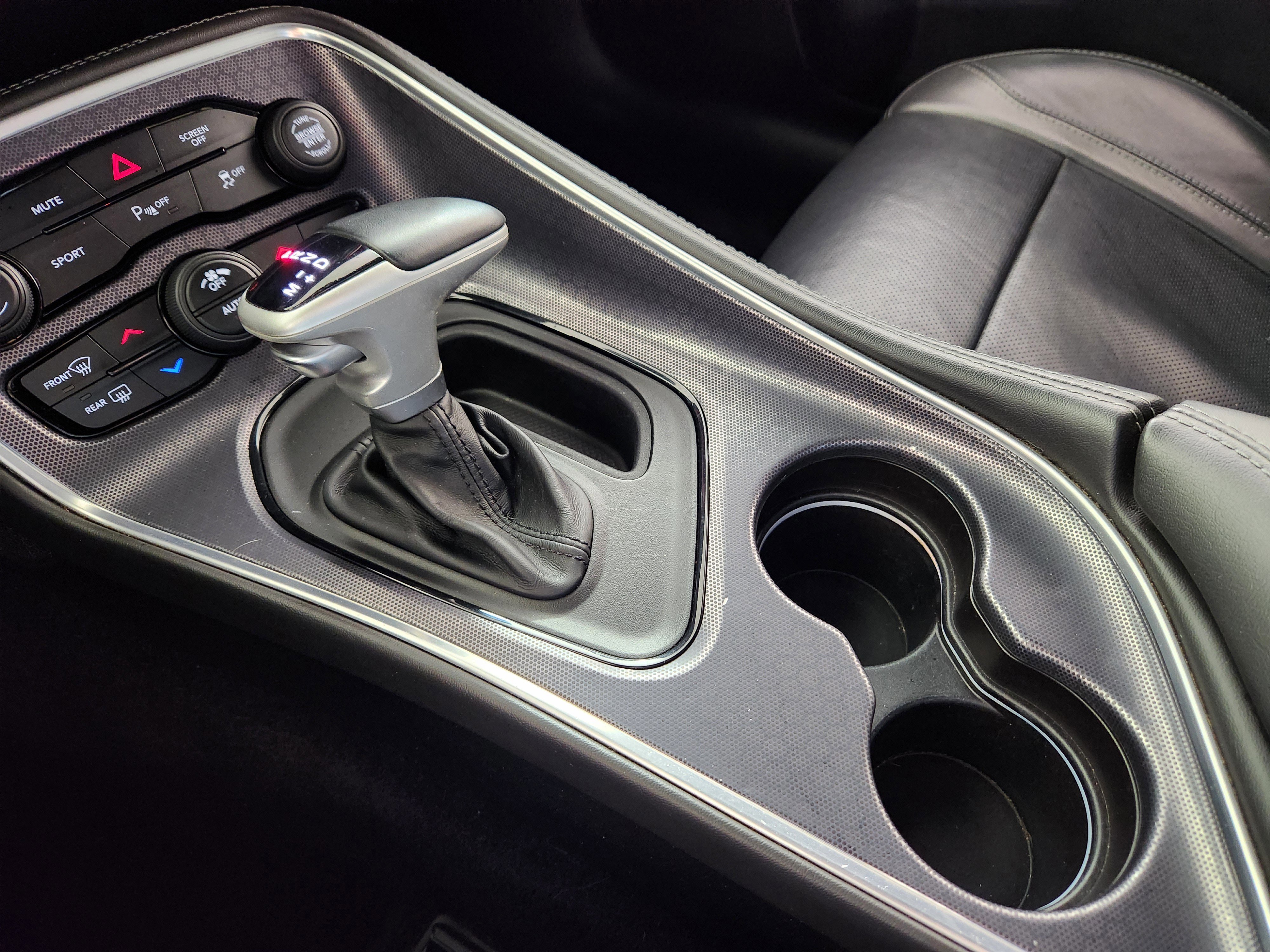 Used 2017 Dodge Challenger SXT Plus image 25