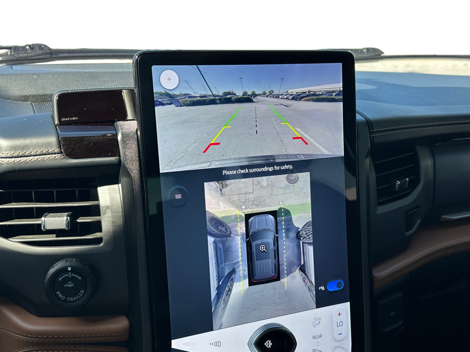 Certified 2023 Ford Expedition Platinum RWD image 17