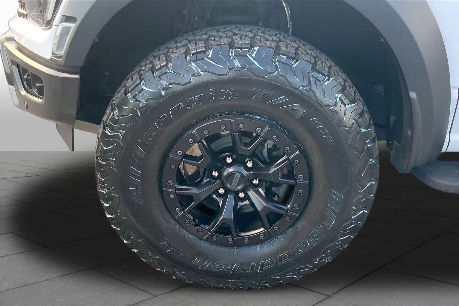 Certified 2021 Ford F150 Raptor w/ Equipment Group 801A High AWD/4WD image 11
