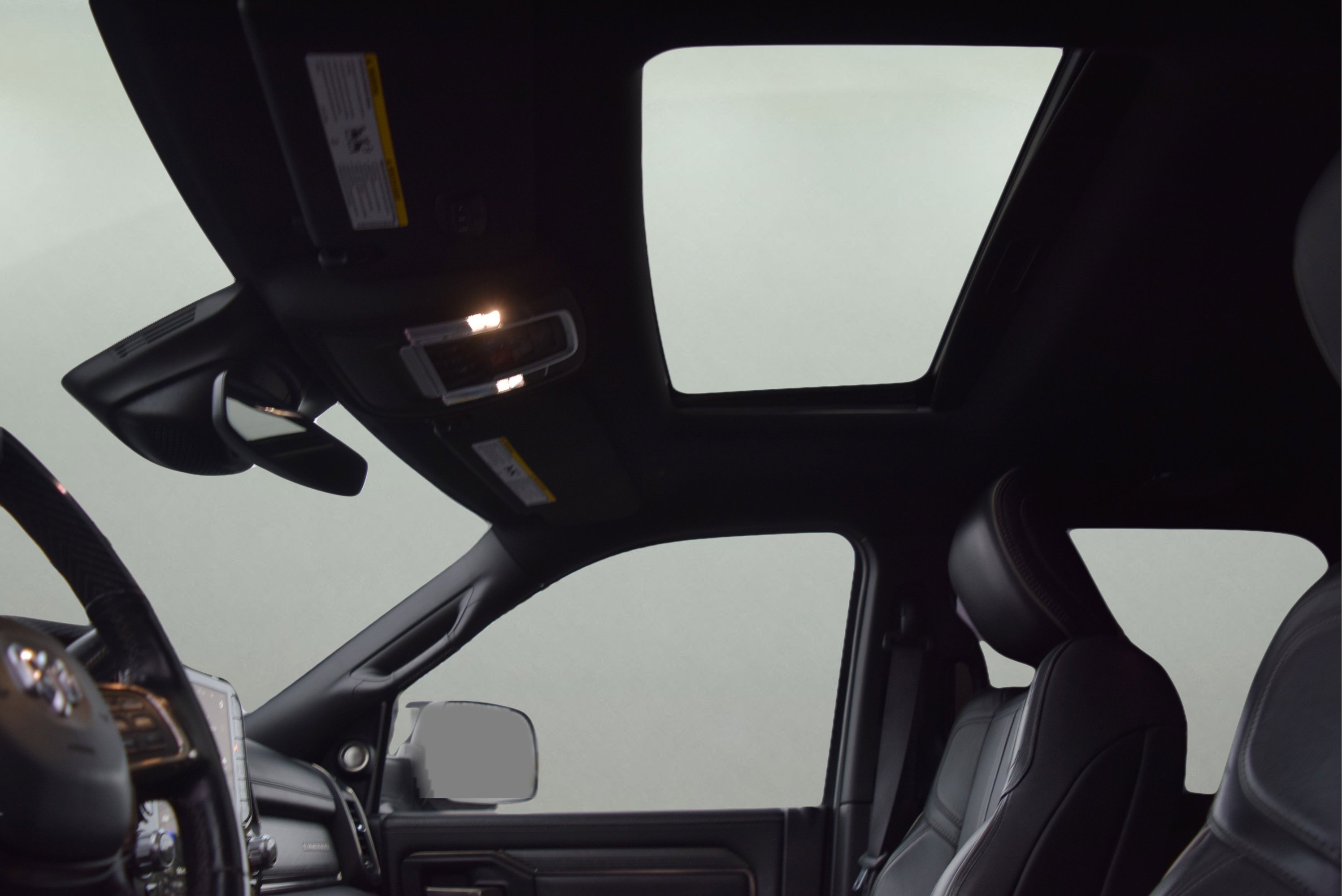 Used 2020 RAM 3500 Limited image 11